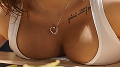 Vanessa Janska shows off her amazing czech boobs.